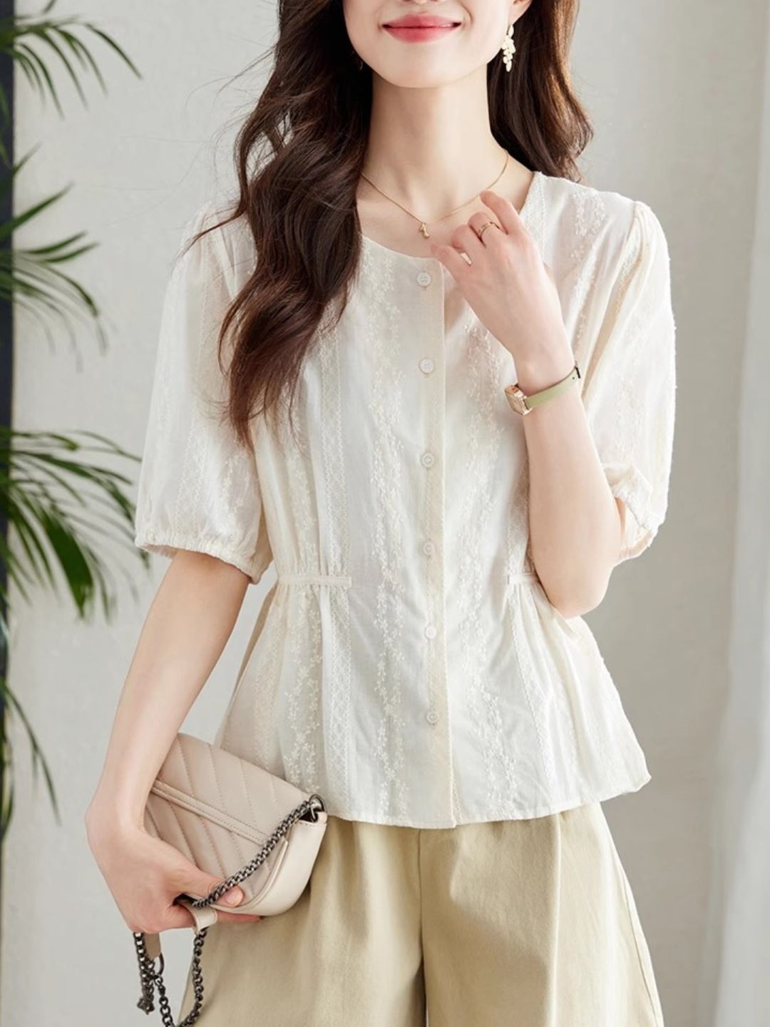 Round Neck Embroidered Shirt - Green