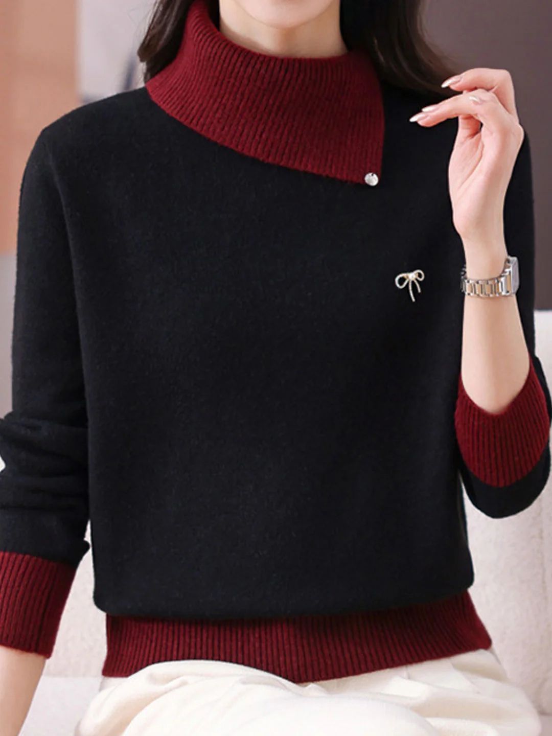 Classic Turtleneck Contrasted Panelled Knitted Sweater