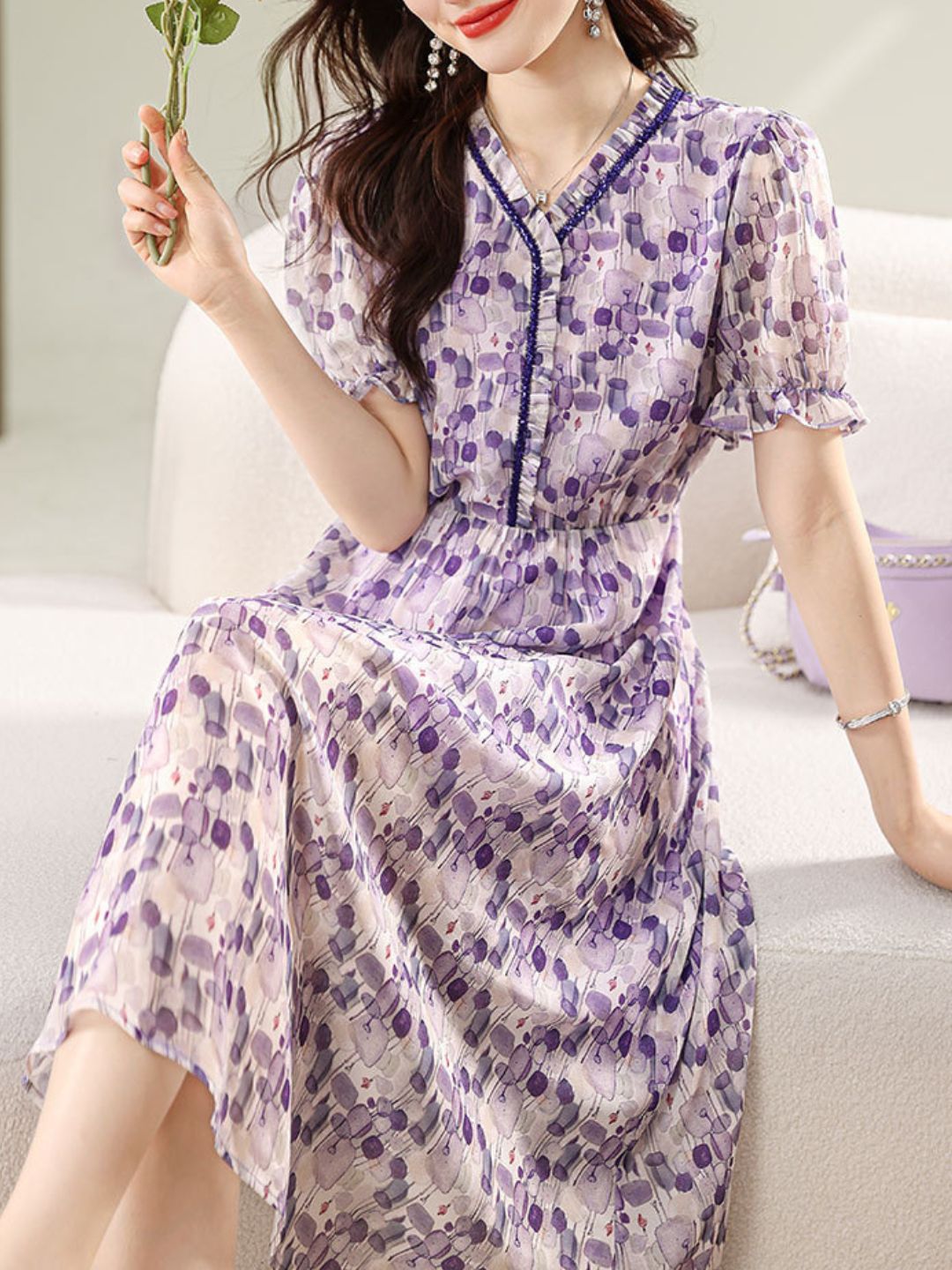 Retro V-Neck Printed Waist Dress