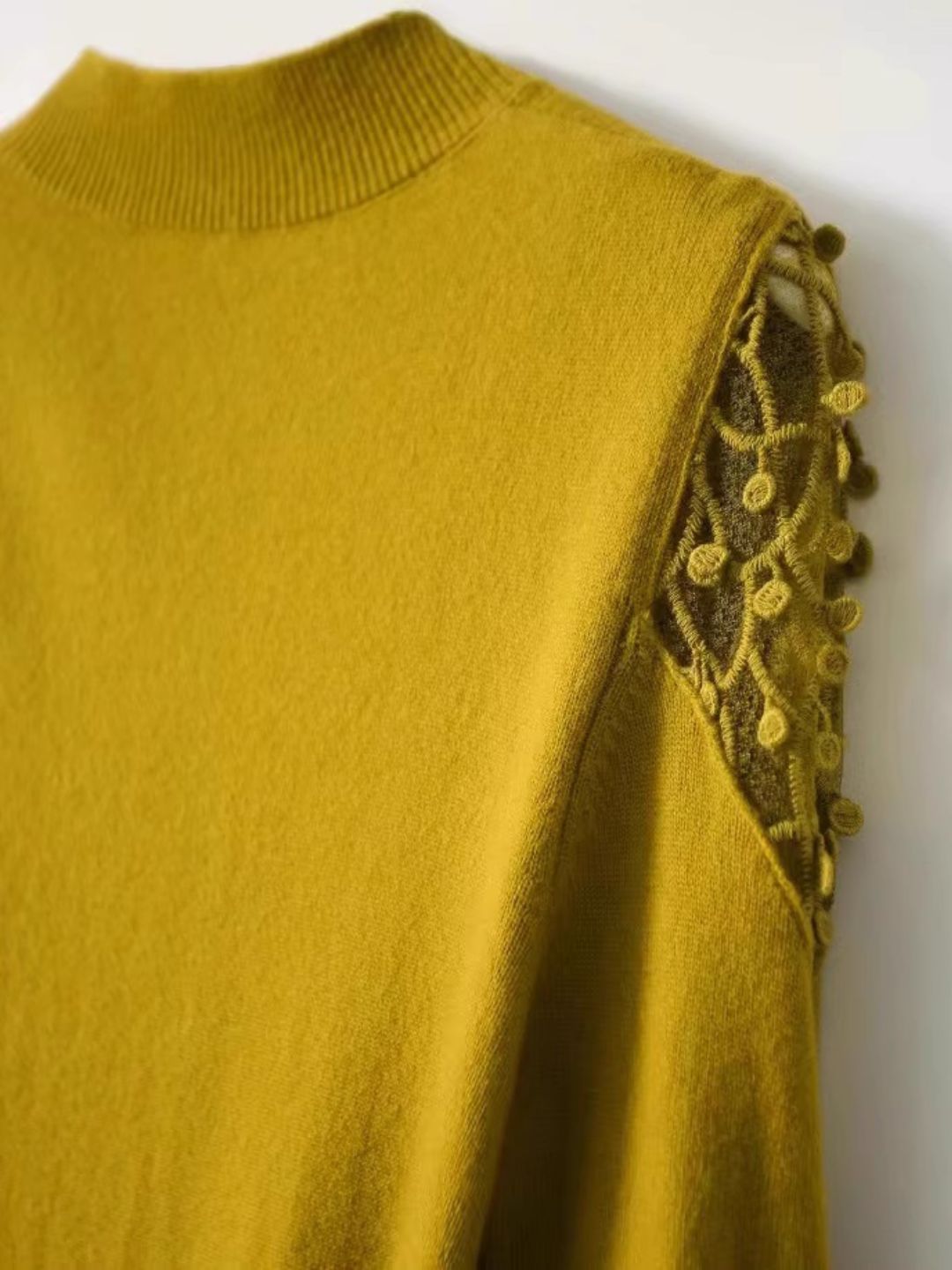 Classic Lace Knit Top