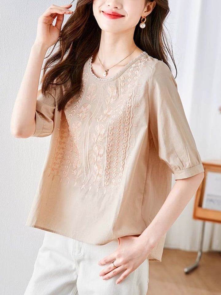 Temperament Embroidered Top