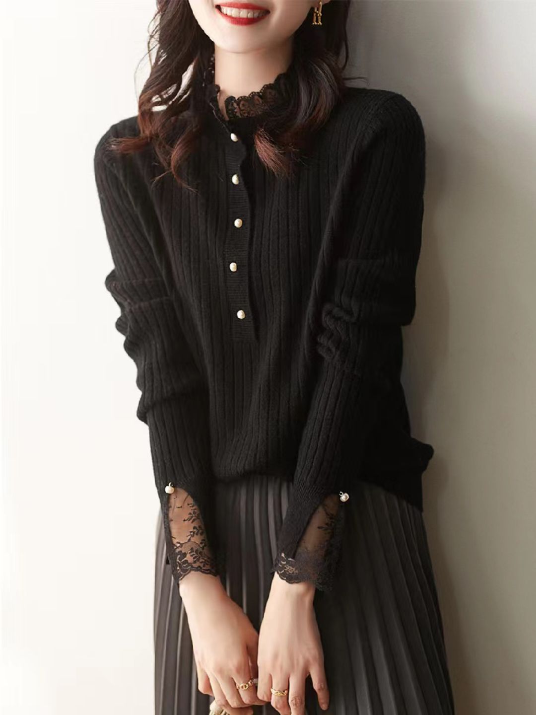 Temperament Lace Sleeve Sweater - Black
