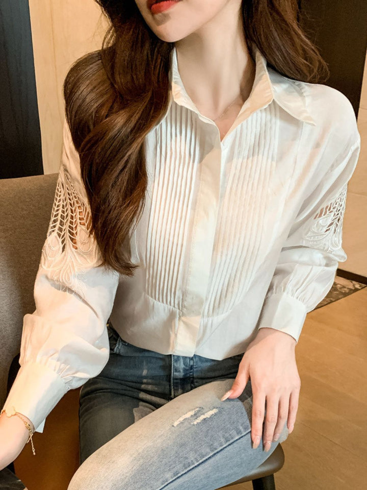 Loose Embroidered White Shirt