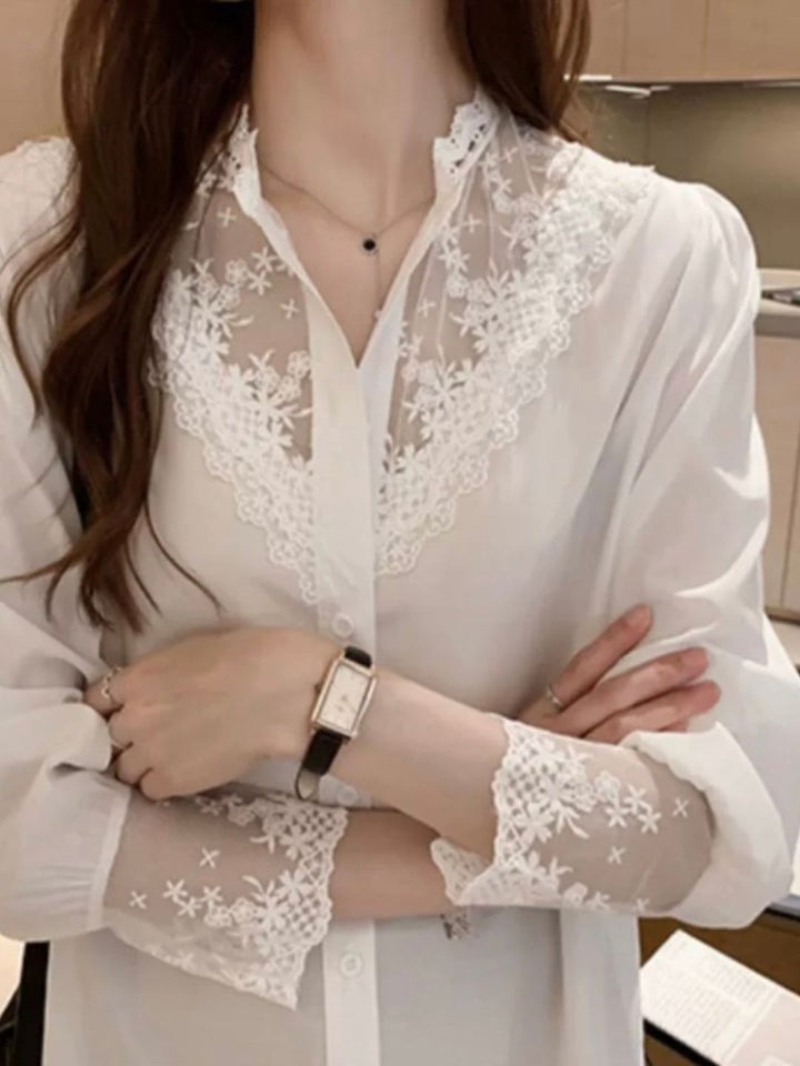 Embroidered Lace Bottoming Shirt