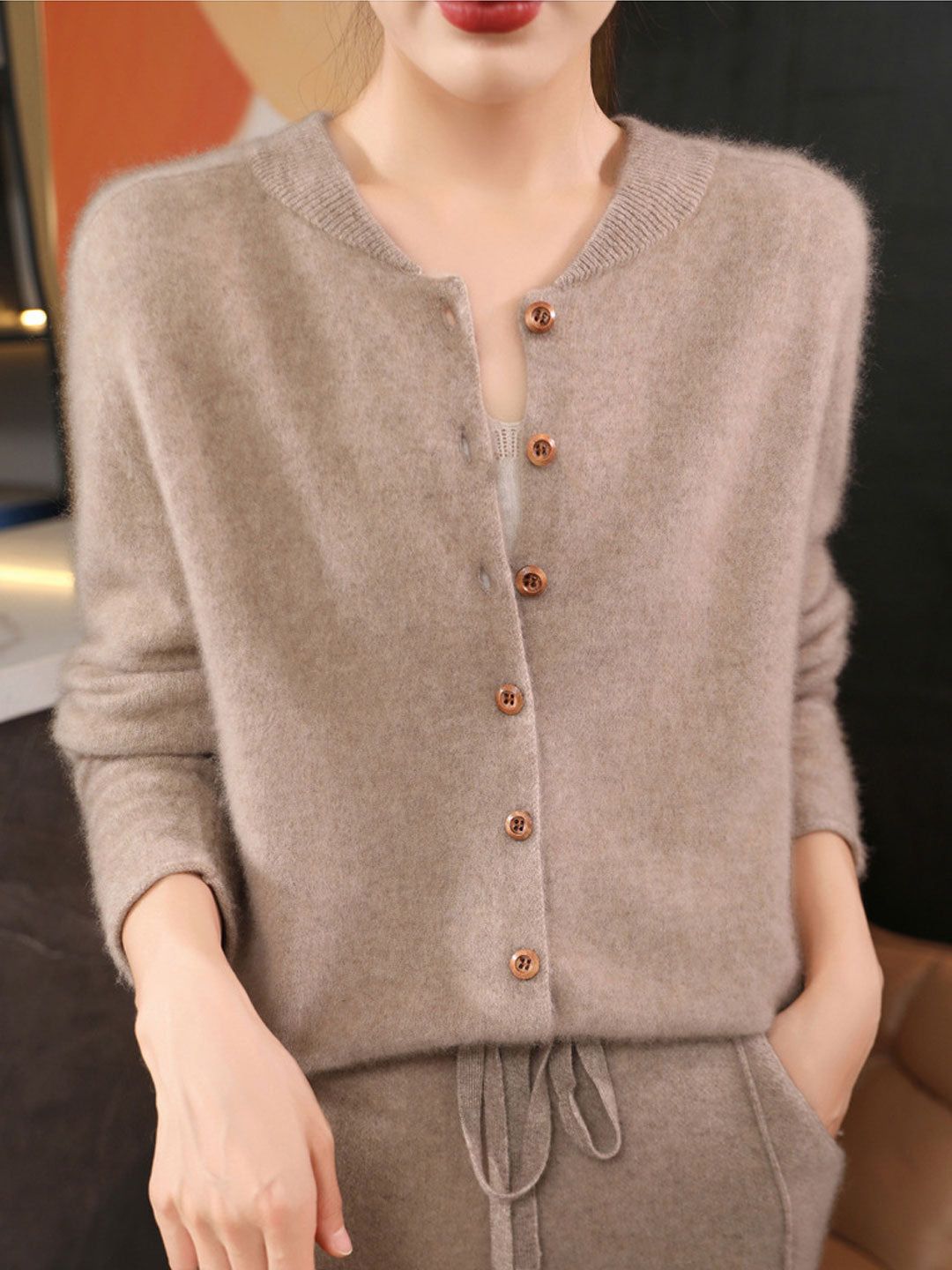 Classic Crew Neck Solid Color Knitted Cardigan