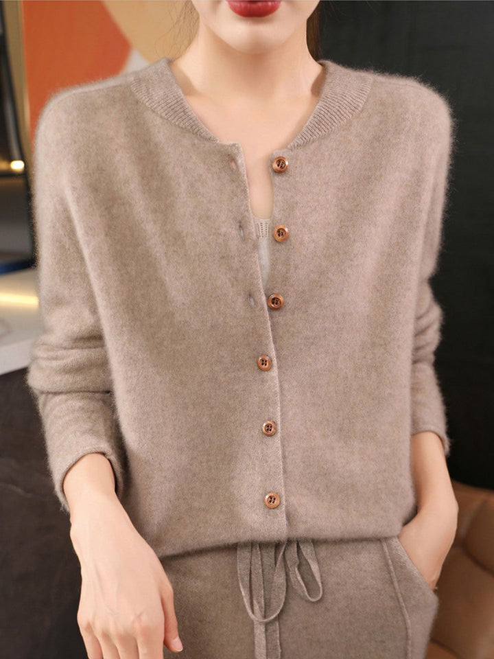 Classic Crew Neck Solid Color Knitted Cardigan
