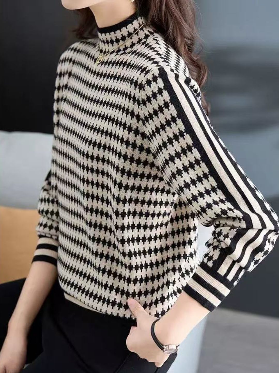 Houndstooth Half Turtleneck Sweater
