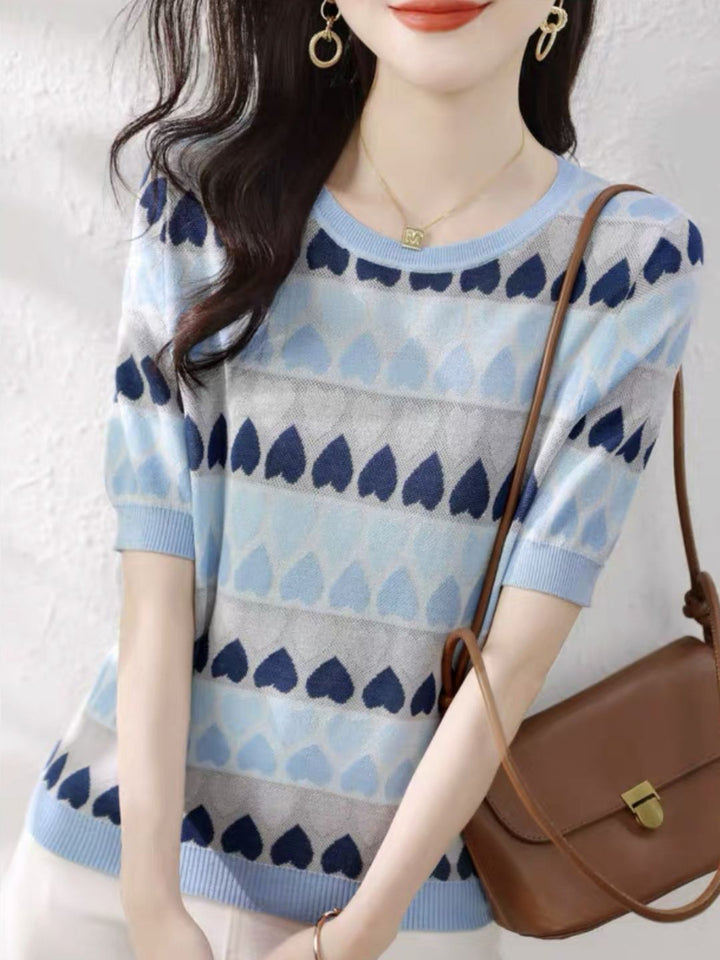 Loose Crew Neck Heart Print Knit Top