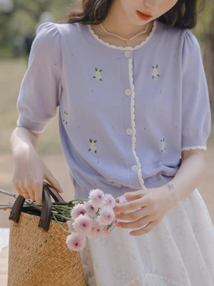 Contrast Color Crew Neck Embroidered Shirt