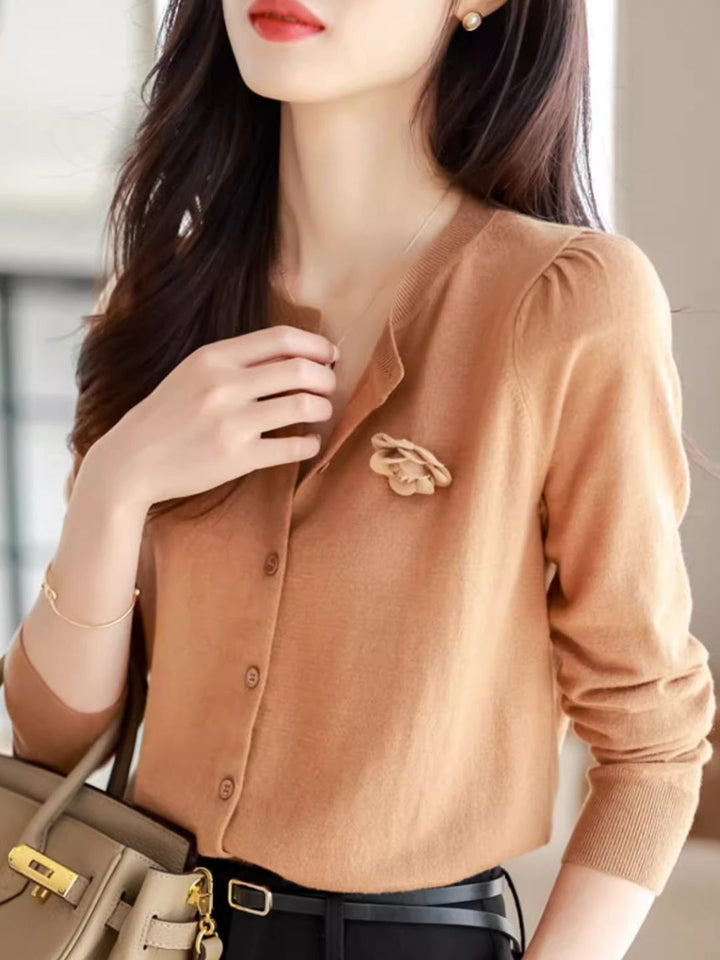 Round Neck Rose Knit Cardigan