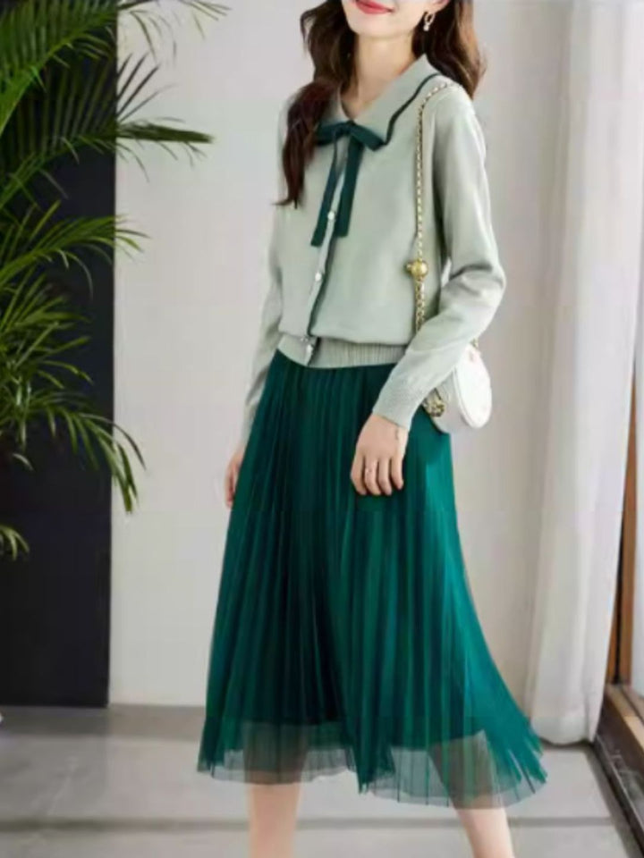 Doll Collar Contrast Bow Sweater