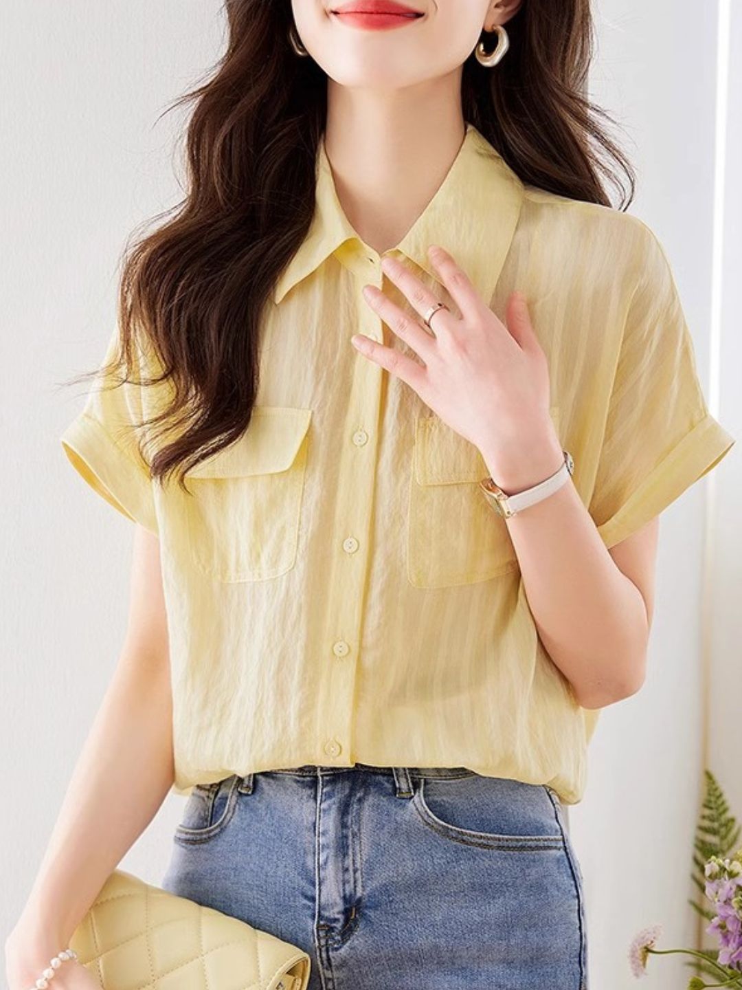 Retro Vertical Striped Short Sleeve Shirt