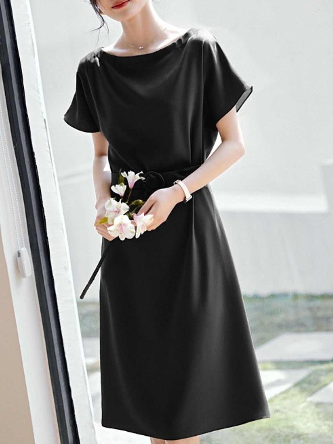 Classic Solid Color Waist Commuter Dress