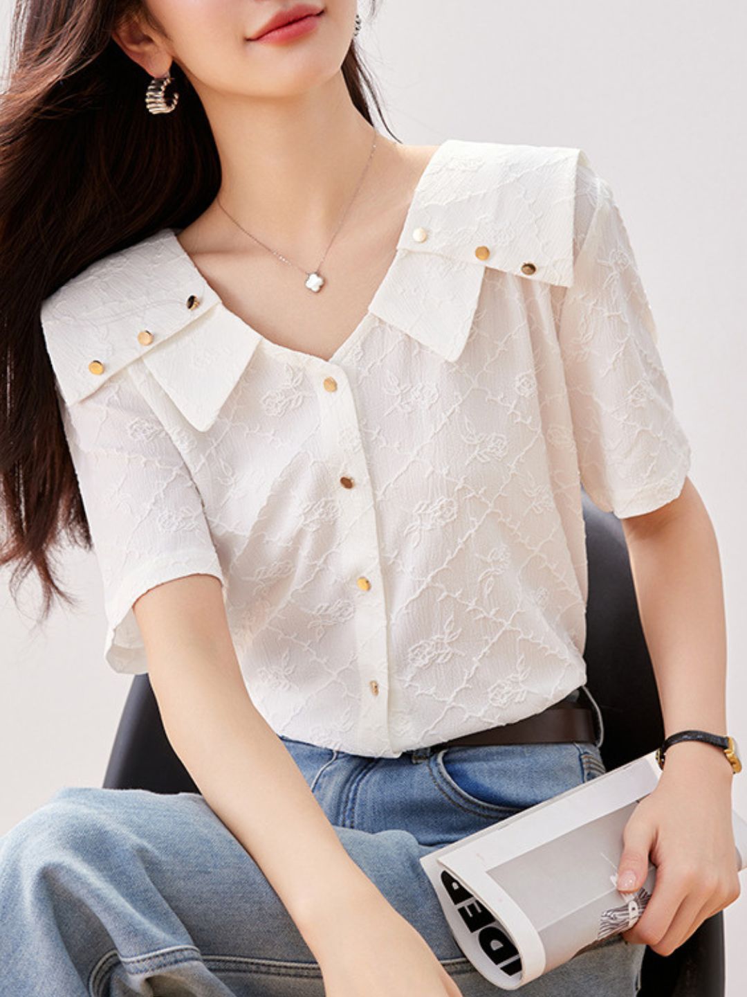 Loose Jacquard Chiffon Top