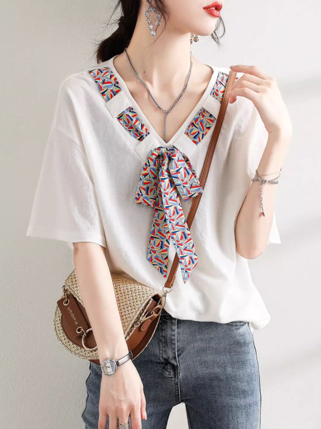 Loose Contrast Ribbon White T-shirt
