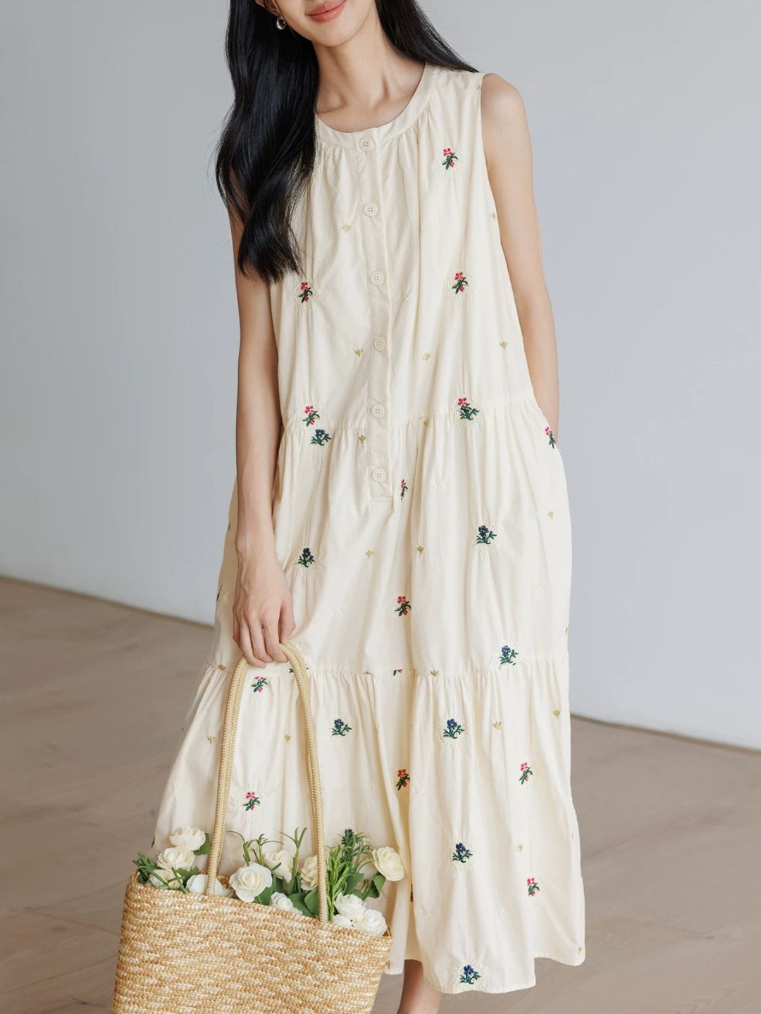 Round Neck Sleeveless A-Line Dress