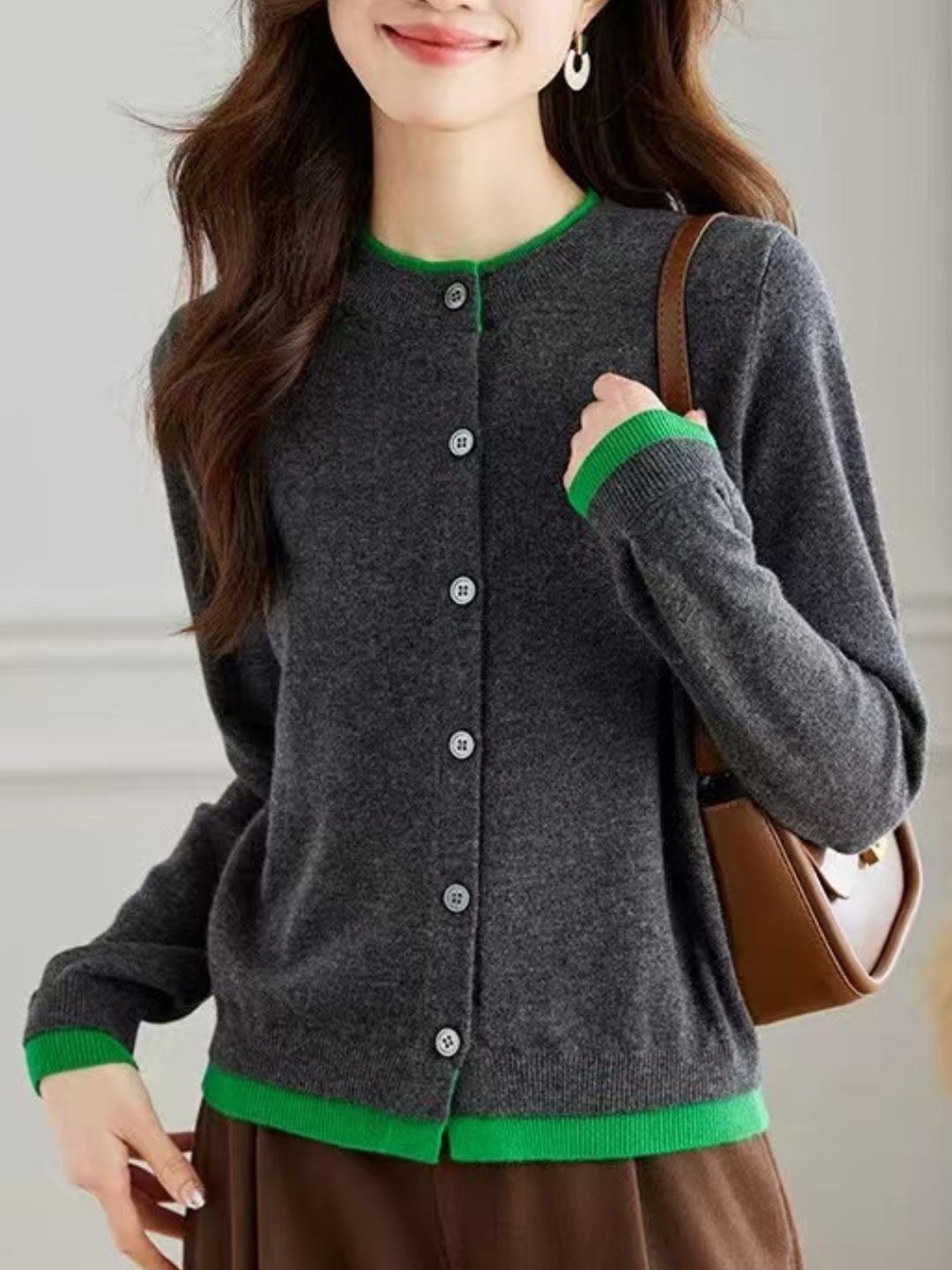 Classic Crew Neck Knit Cardigan
