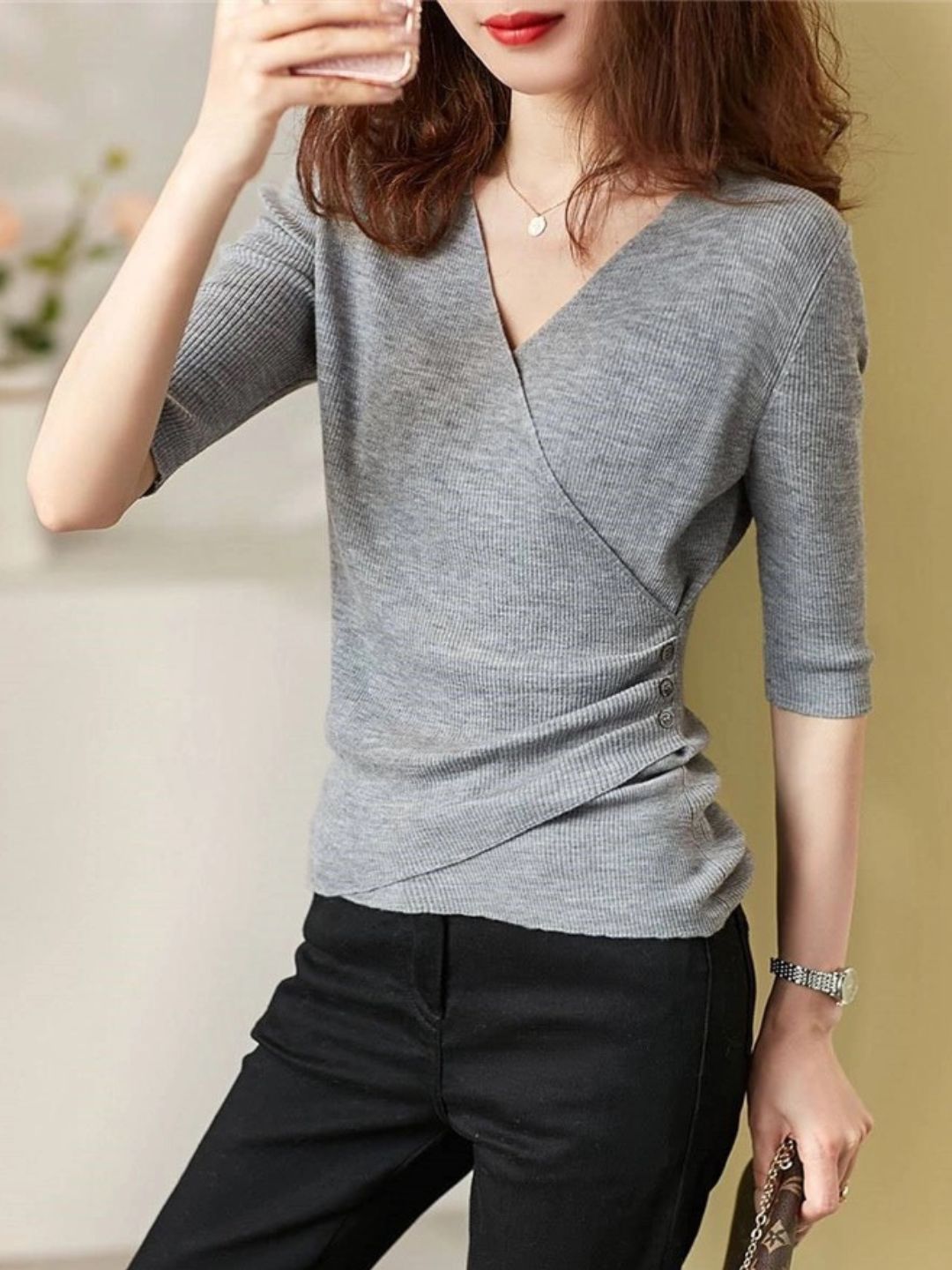 Casual V-Neck Solid Color Knitted Top - Green