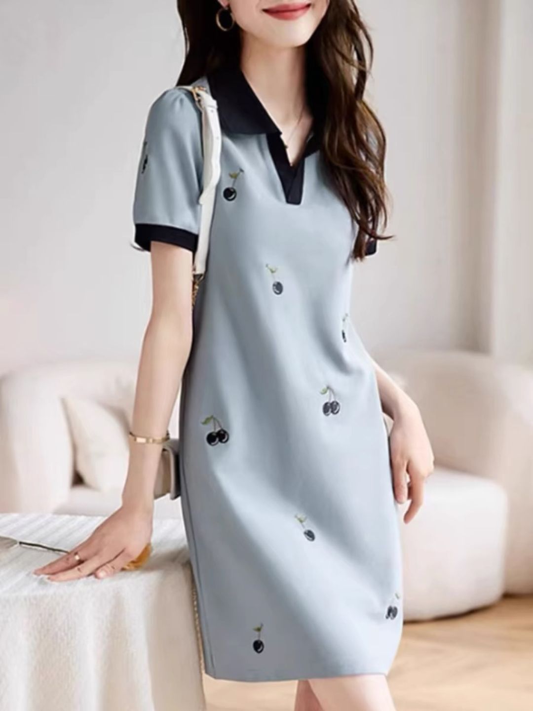 Polo Collar Contrasted Color Stitching Dress