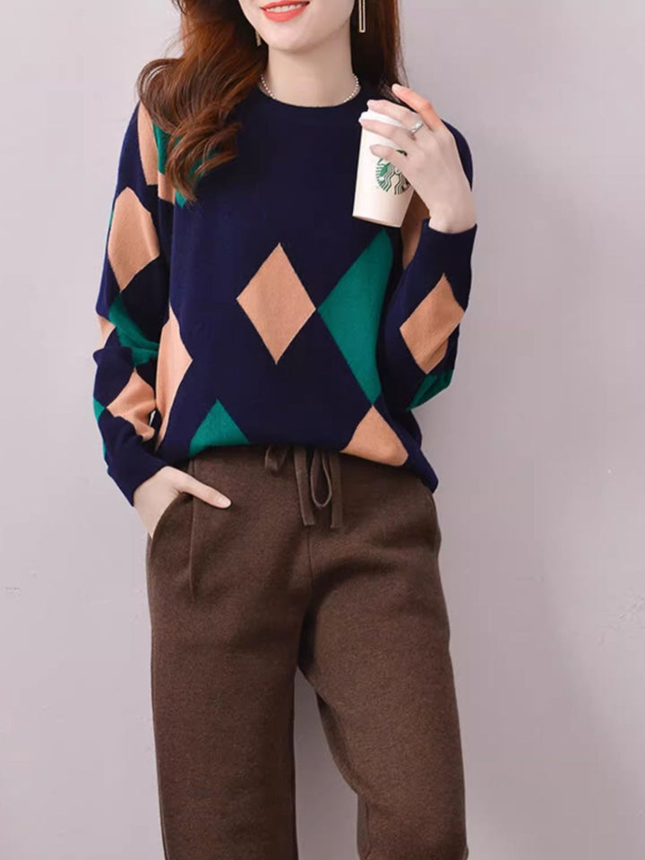Diamond Pattern Crew Neck Sweater