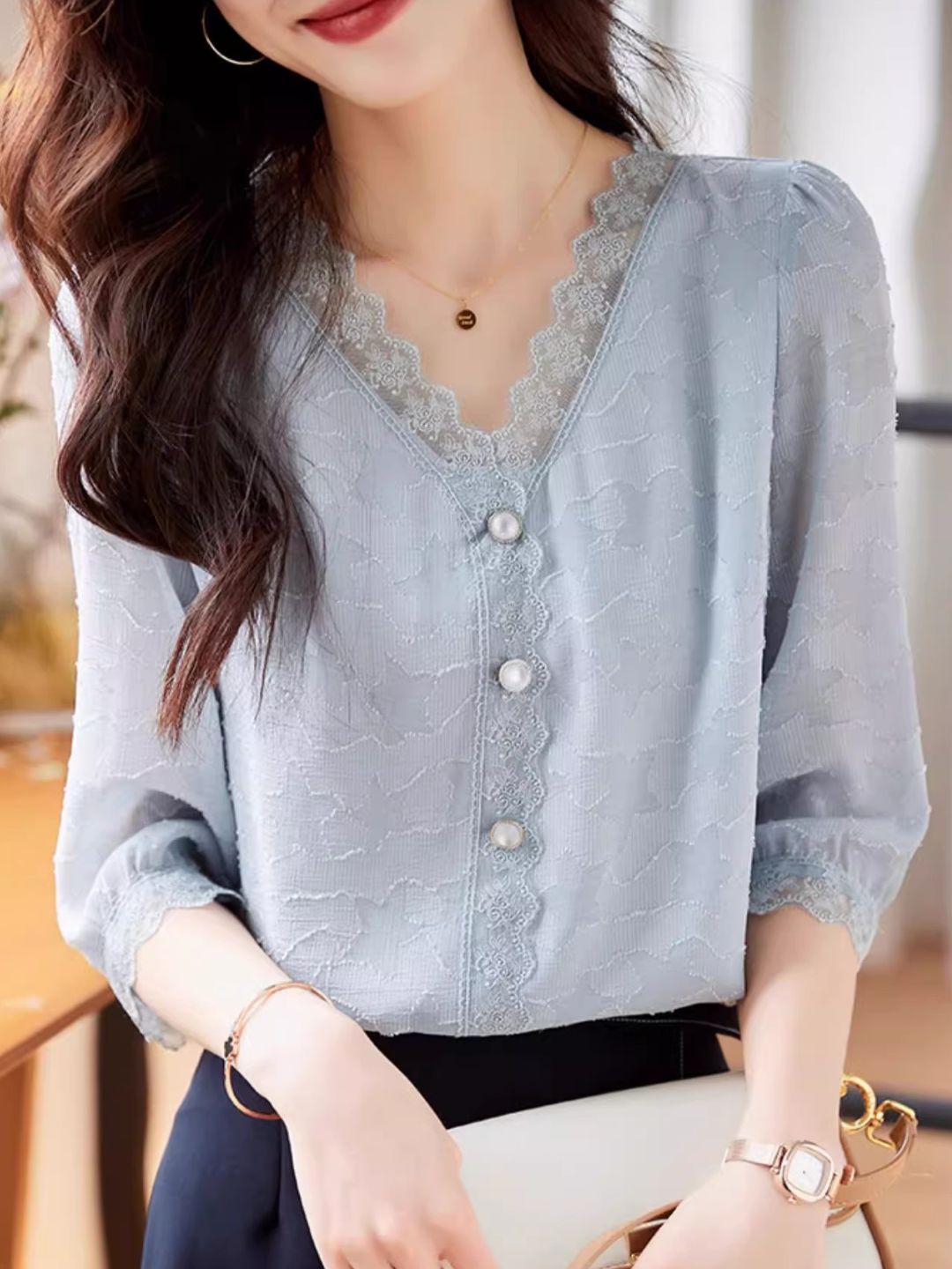 Chiffon V-neck Shirt
