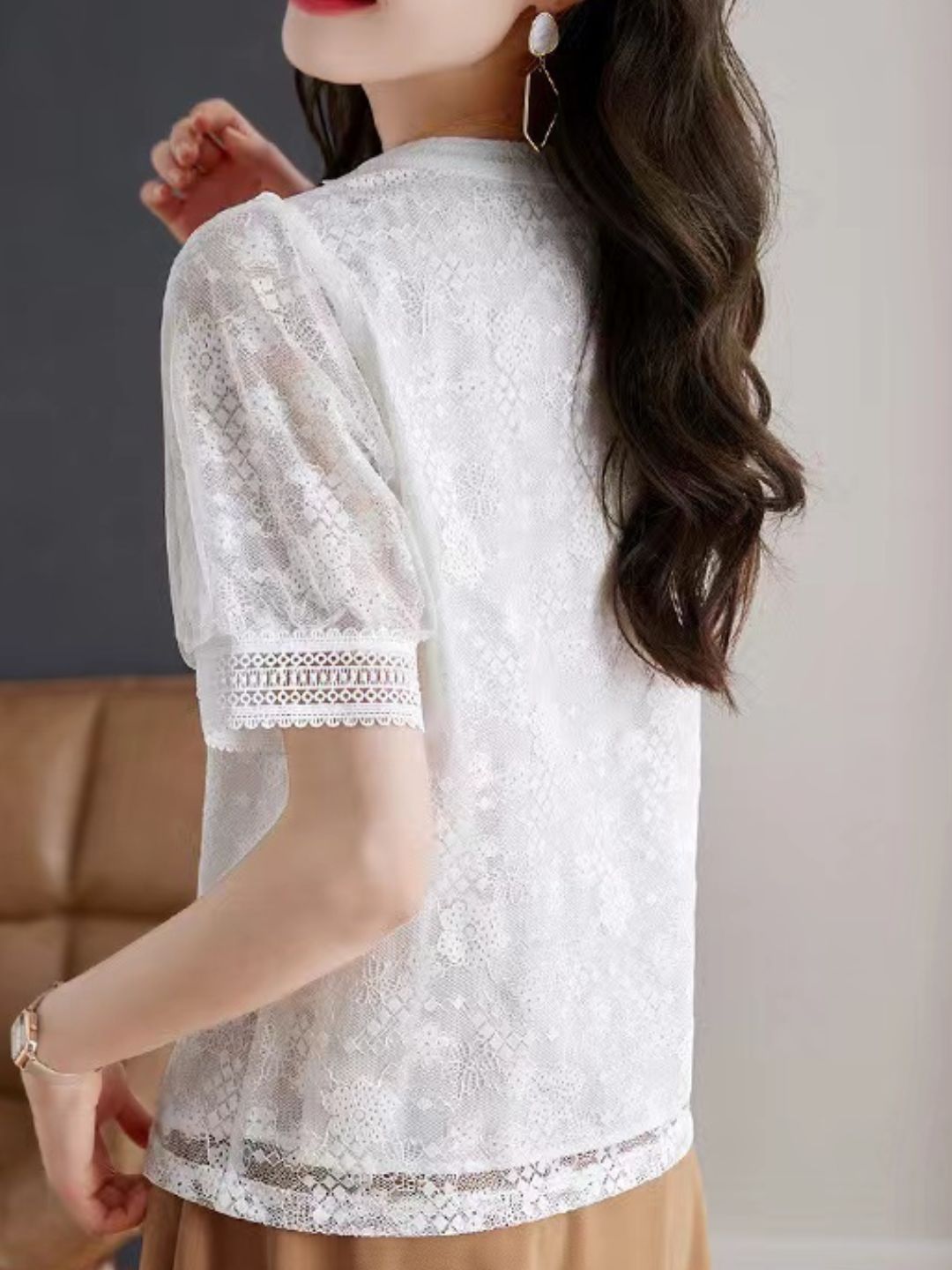 V-neck Short-sleeved Llace Chiffon Shirt
