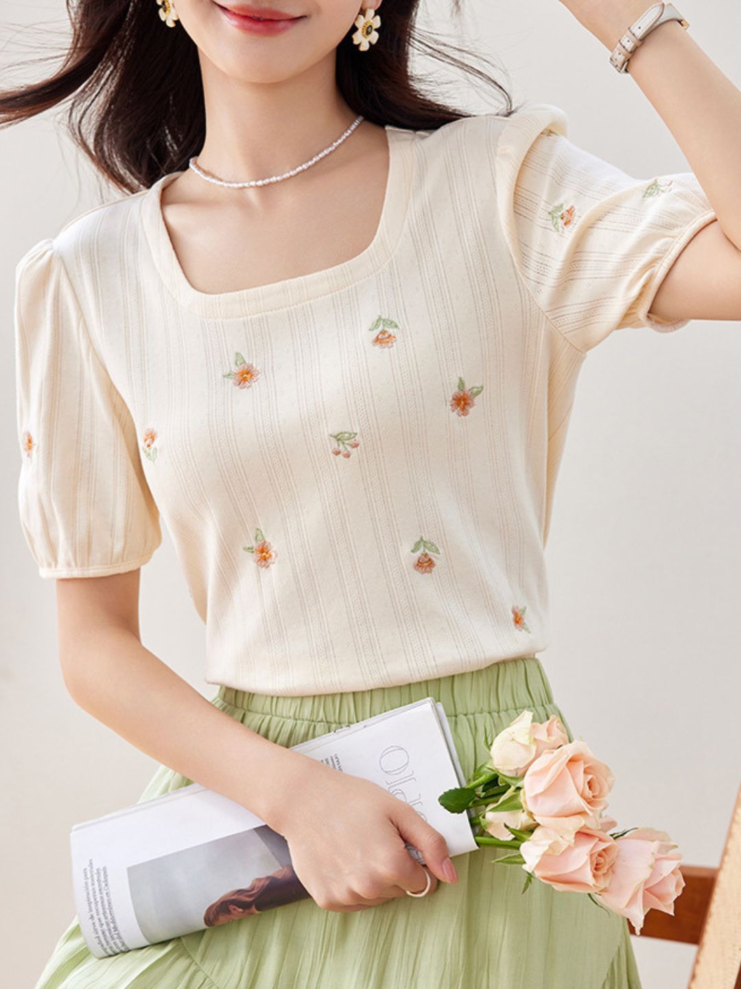 Square Neck Floral Puff Sleeve Top