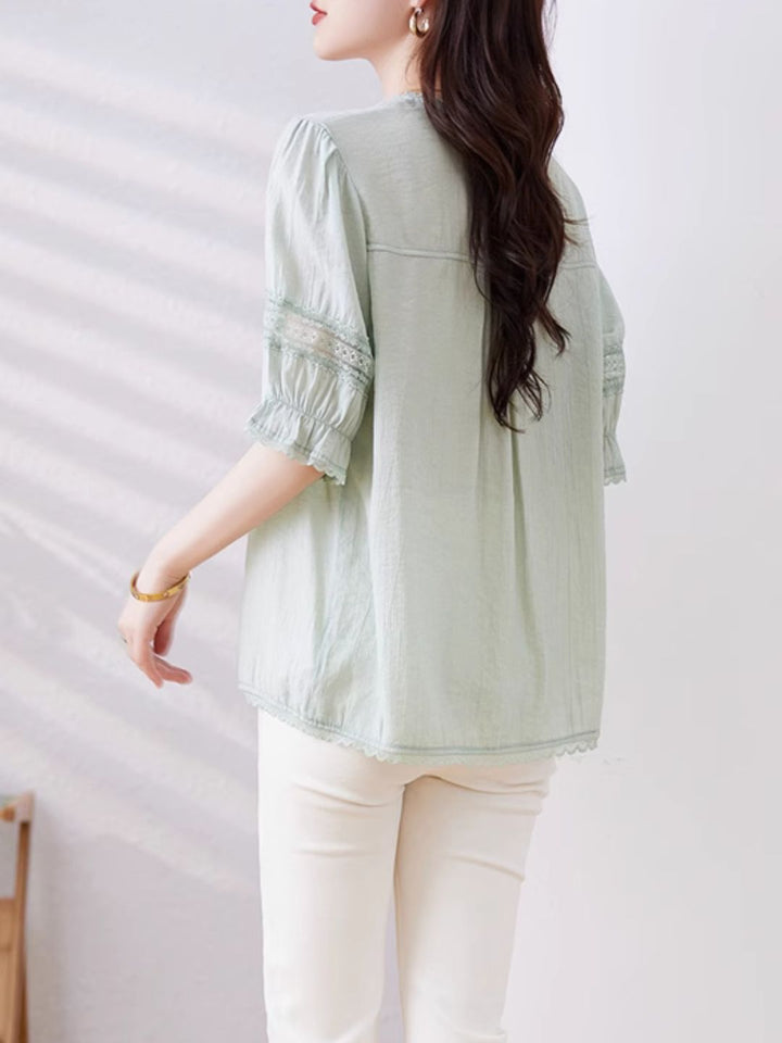 Chic Hollow V-neck Shirt