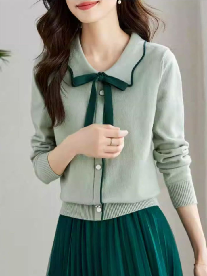 Doll Collar Contrast Bow Sweater