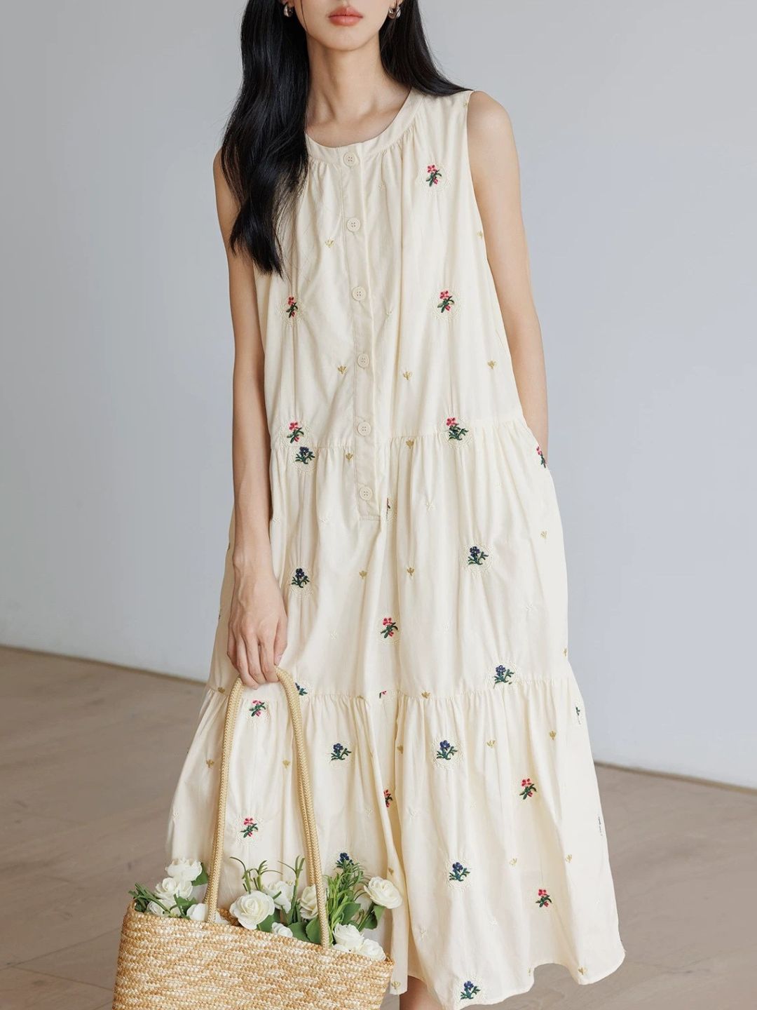 Round Neck Sleeveless A-Line Dress