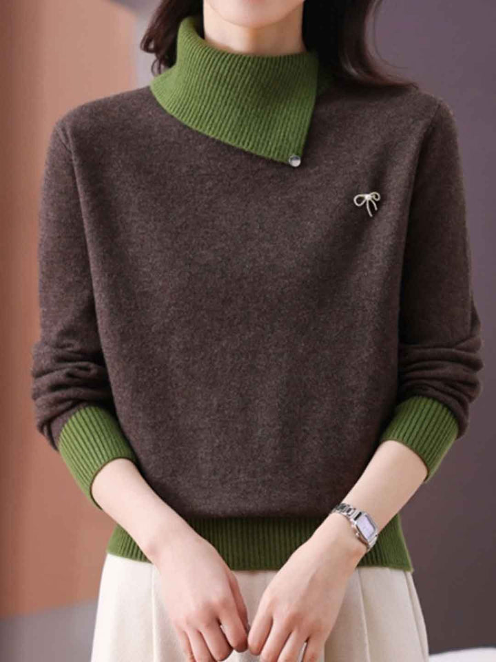 Classic Turtleneck Contrasted Panelled Knitted Sweater