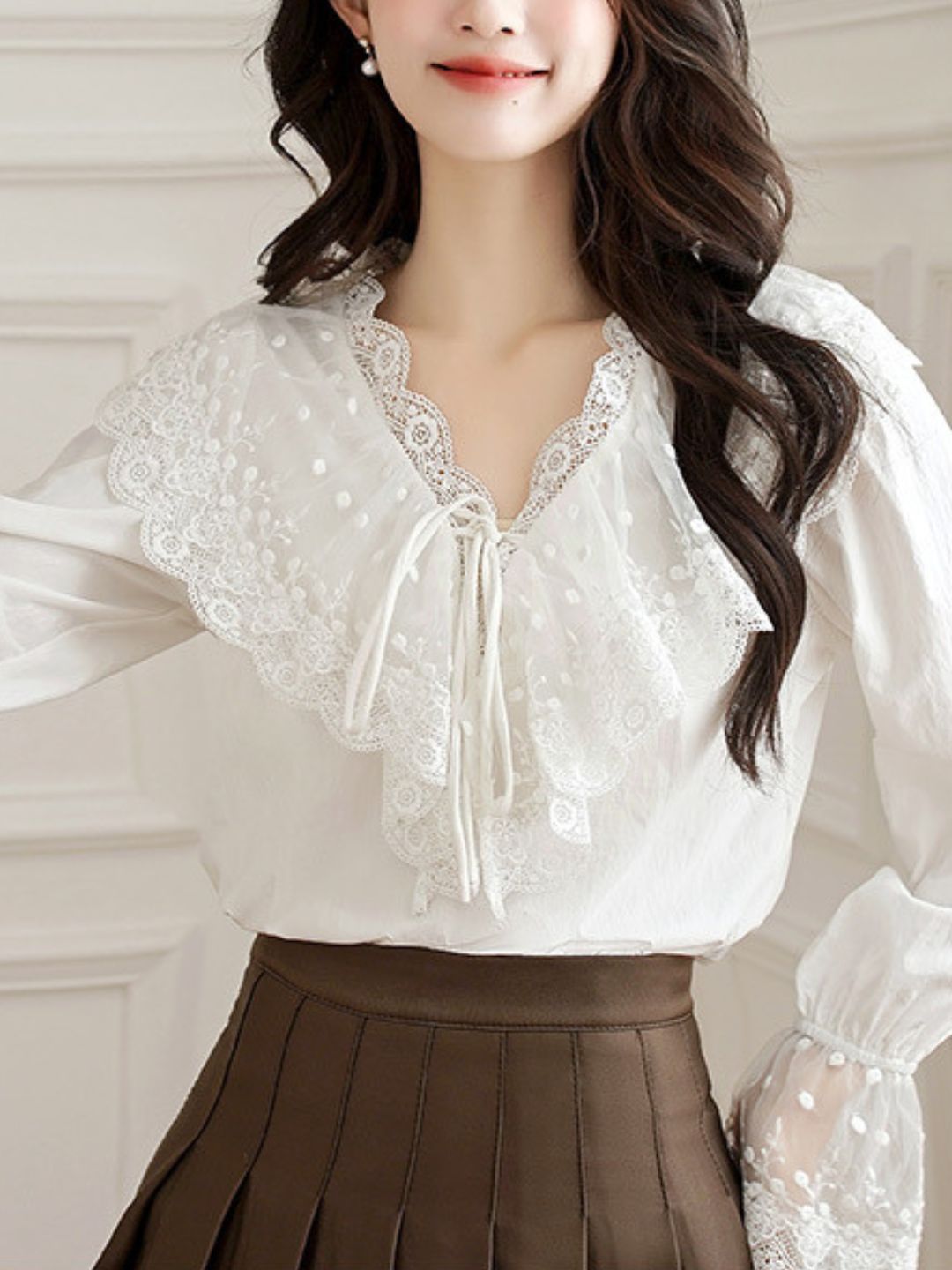 V-Neck Lace Shirt