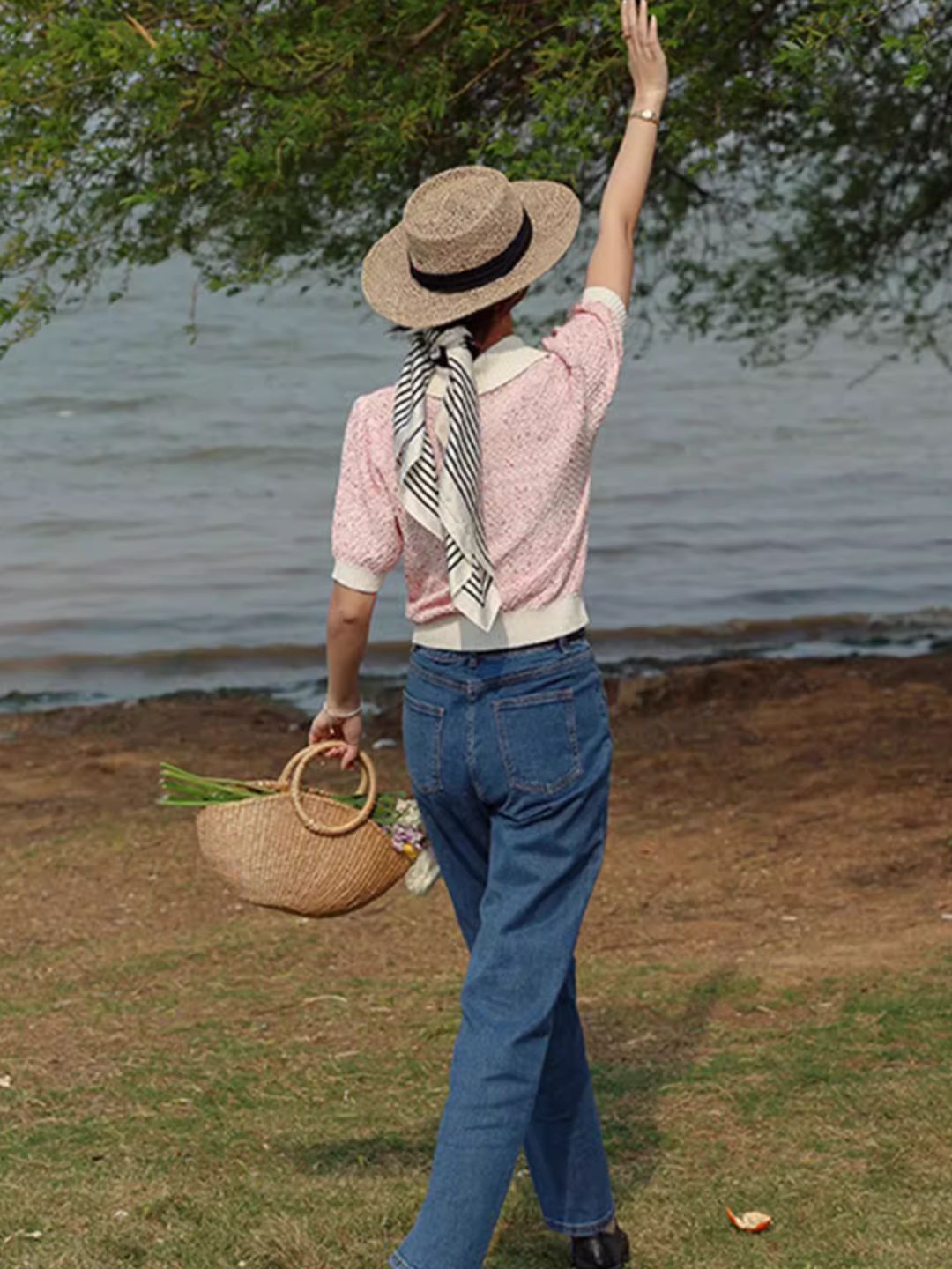 POLO Collar  Short Sleeves