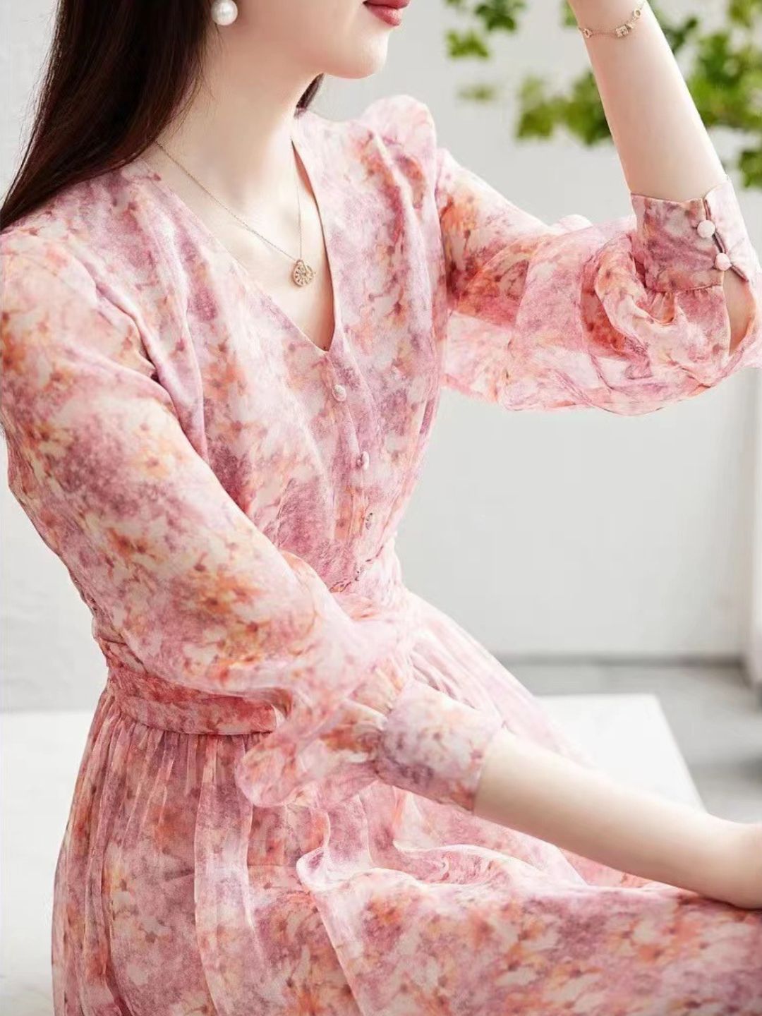 V-Neck Chiffon Floral Dress
