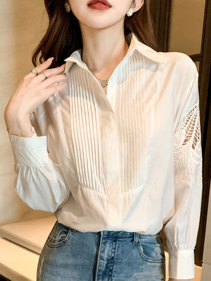 Loose Embroidered White Shirt