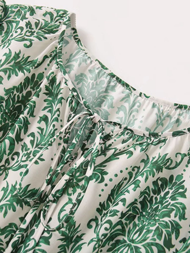 Round Neck Elastic Waist Dress