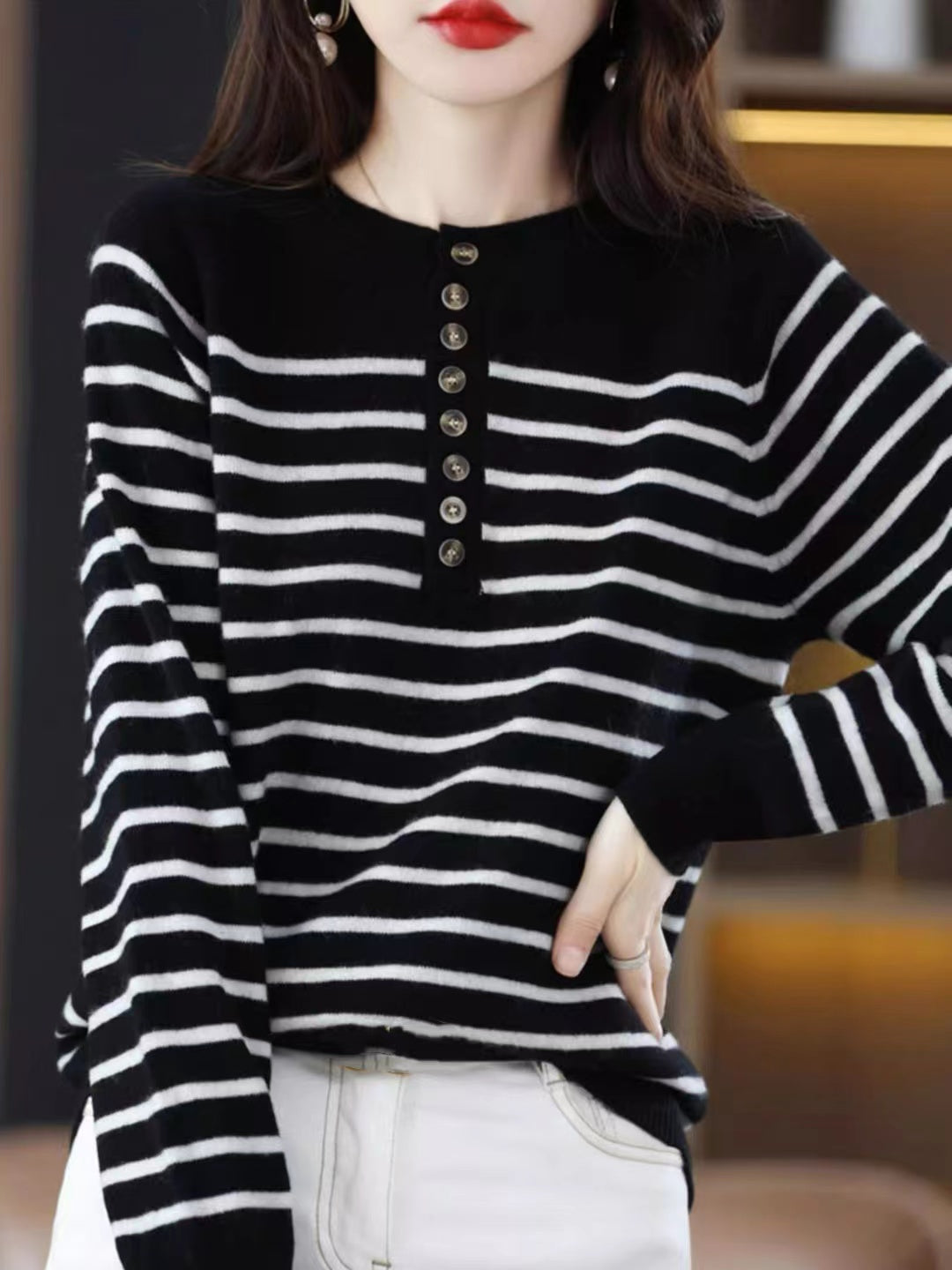 Classic Loose Crewneck Striped Sweater